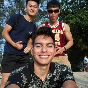 Meet your Posher, Erick